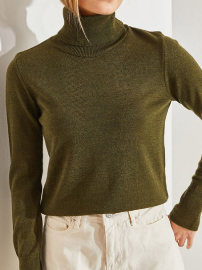Bianco Lucci turtleneck knitwear sweater with 50% off VogaCloset sale and coupon